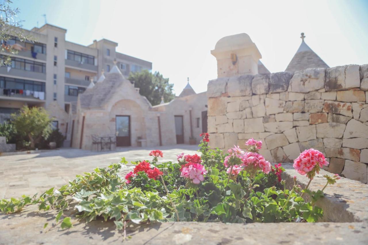 Trulli Calella By Apulia Hospitality Villa Locorotondo Exterior photo