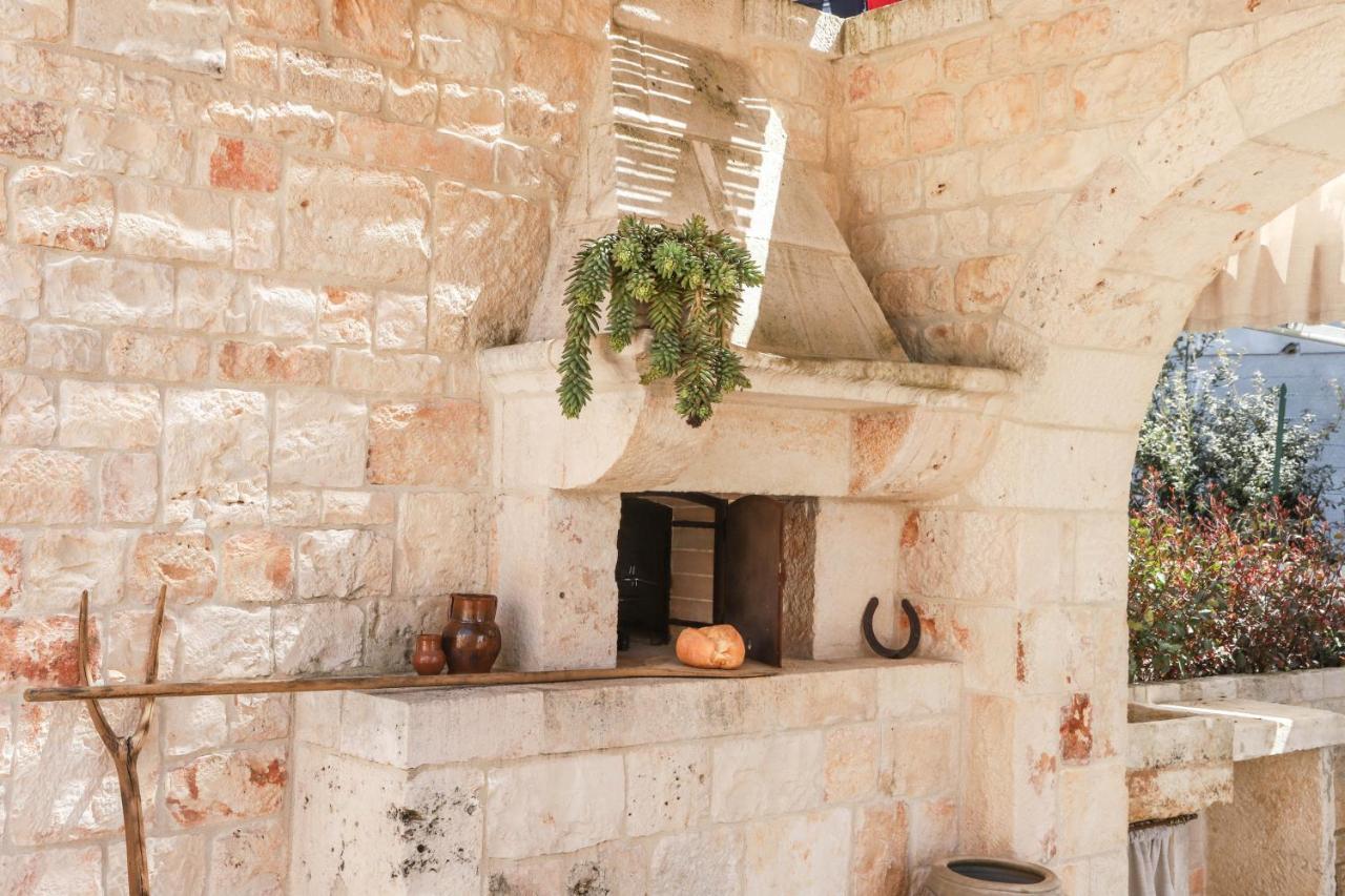 Trulli Calella By Apulia Hospitality Villa Locorotondo Exterior photo